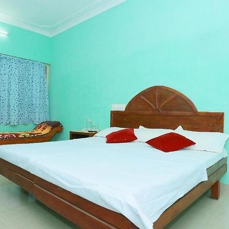 Hill Green Home Stay Thekkady Exteriör bild